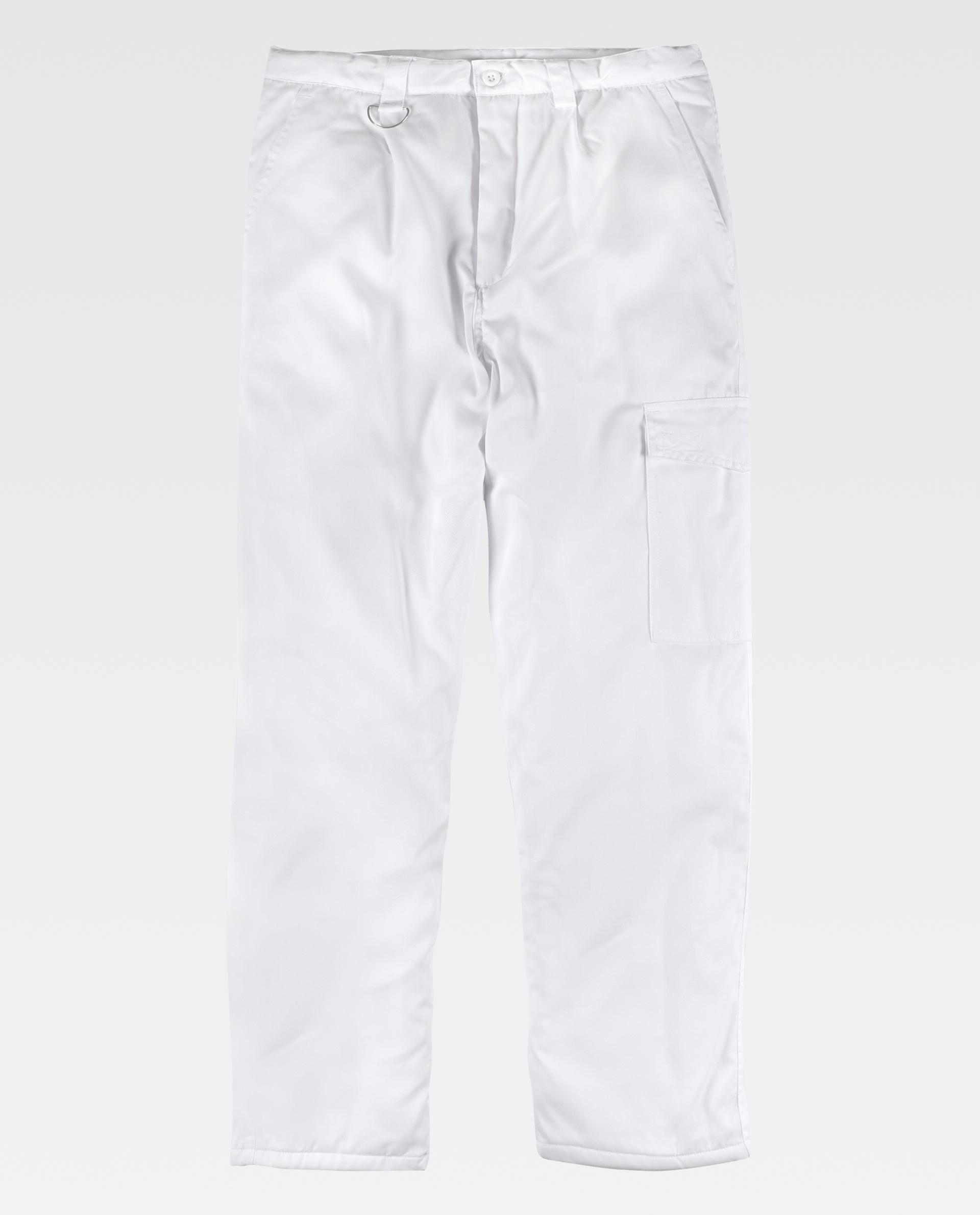 pantalón blanco de trabajo con bolsillo lateral y anilla metálica en la cintura