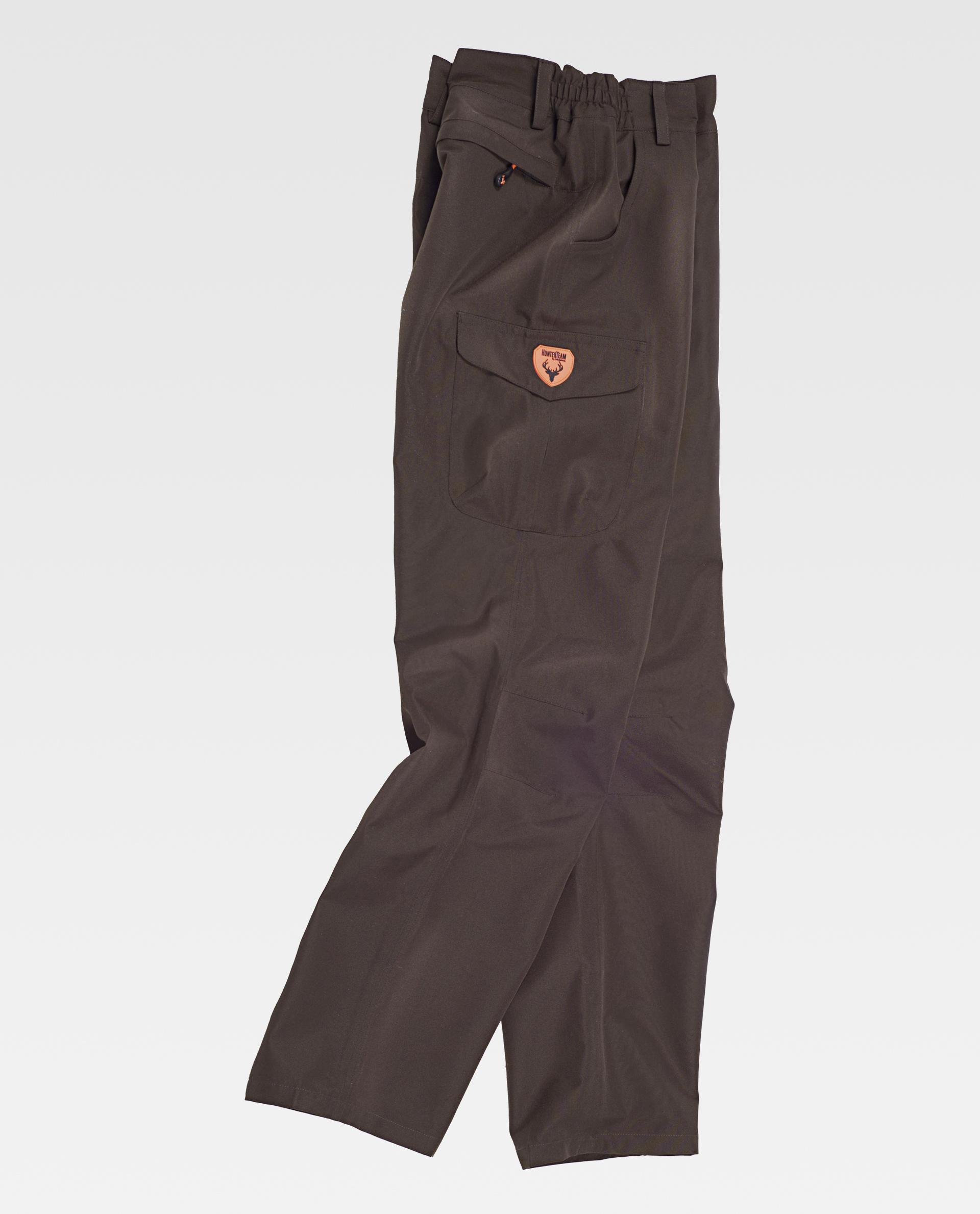 pantalón de caza marrón con bolsillo lateral y cintura elástica