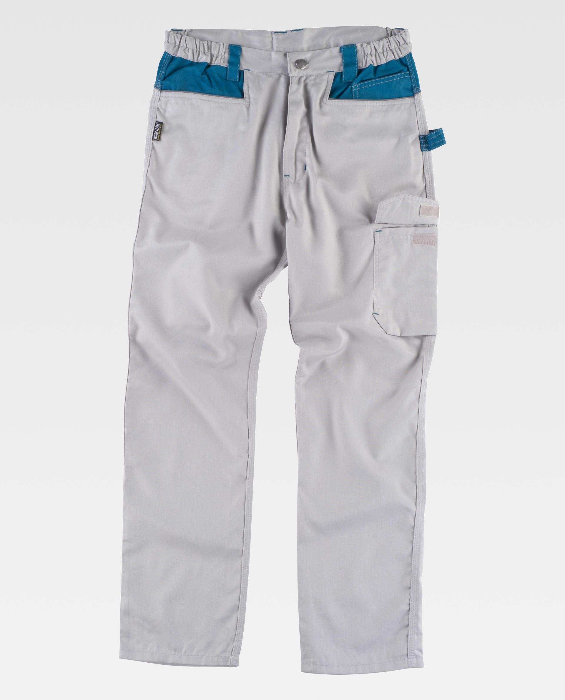 Pantalón de trabajo gris claro con refuerzos azules y bolsillo lateral tipo cargo.