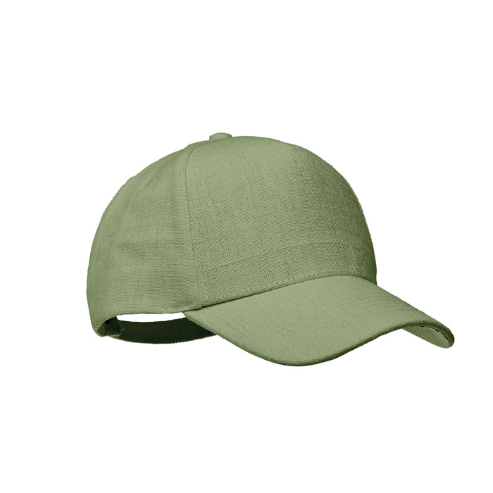 Gorra de algodón verde caqui con visera curva sobre fondo blanco