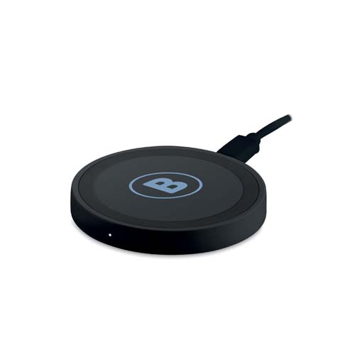 cargador inalámbrico redondo negro con logotipo B iluminado y cable conectado