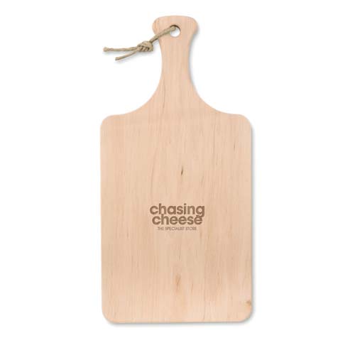 Tabla de madera con mango y cordel, grabada con el logo chasing cheese