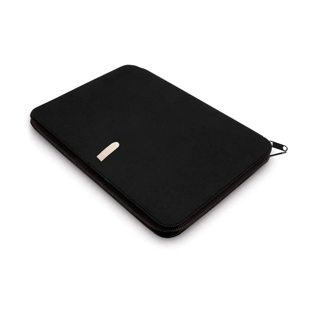 funda protectora negra con cremallera para tablet o portátil