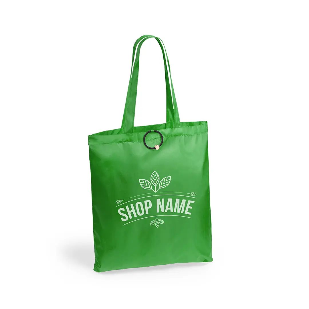Bolsa de tela verde con asas largas y logotipo Shop Name en blanco.