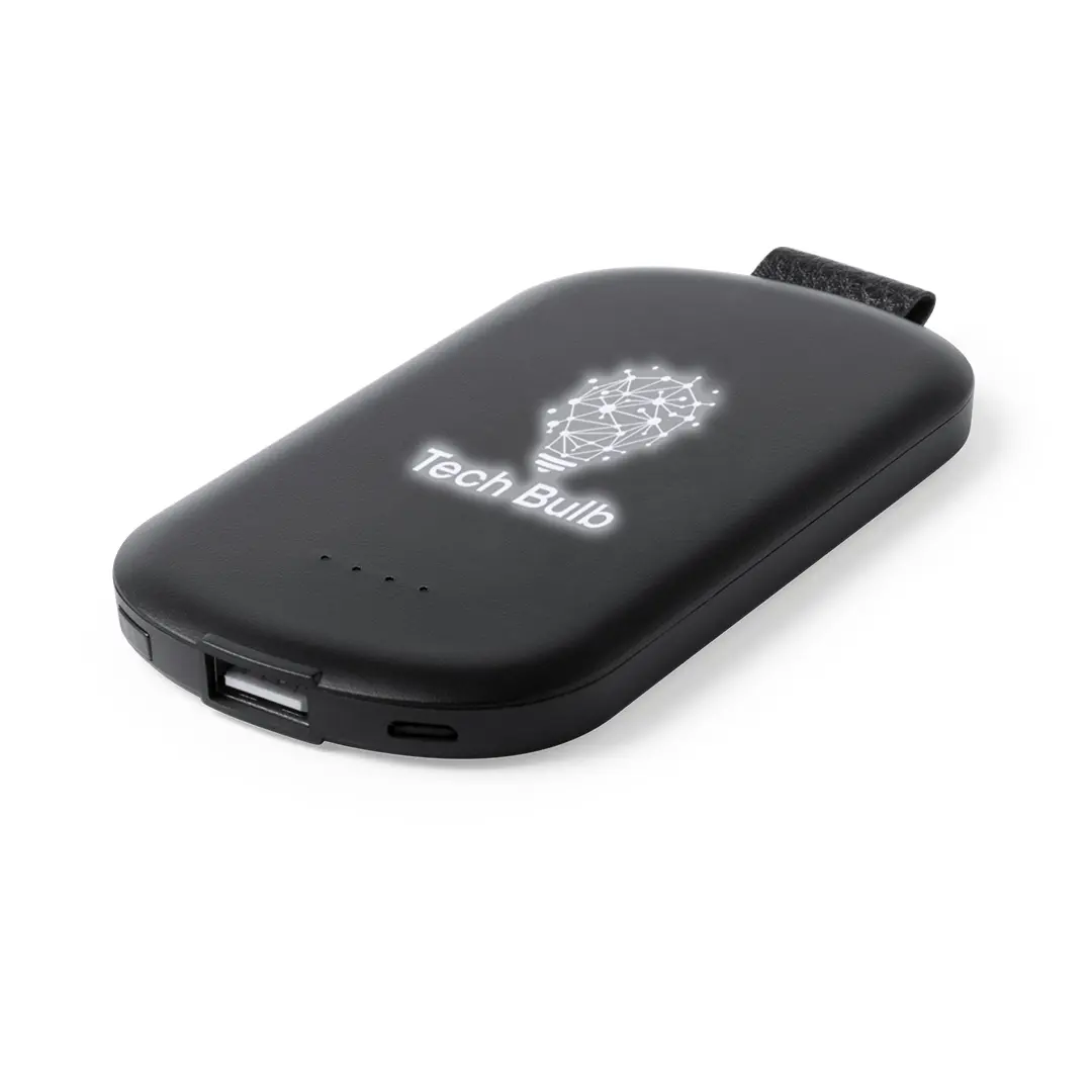 Batería externa negra con logo iluminado Tech Bulb y puertos USB-A y USB-C