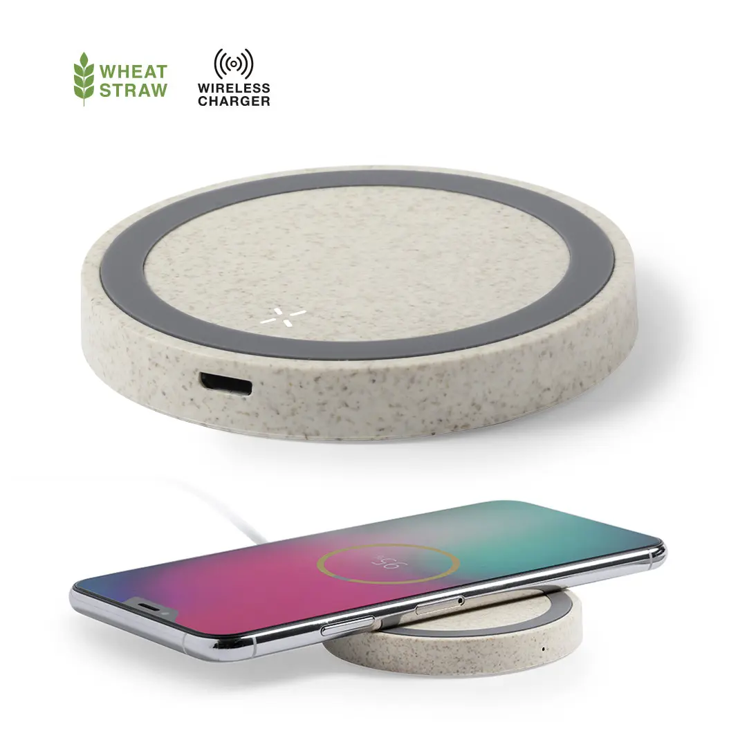 cargador inalámbrico circular de paja de trigo en color beige con un teléfono móvil apoyado encima
