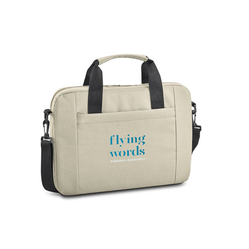 Maletín beige para portátil con asas, bandolera negra y logo azul de flying words Publishers Association