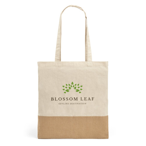 Bolsa tote de tela beige con base marrón claro y logotipo de Blossom Leaf con hoja verde