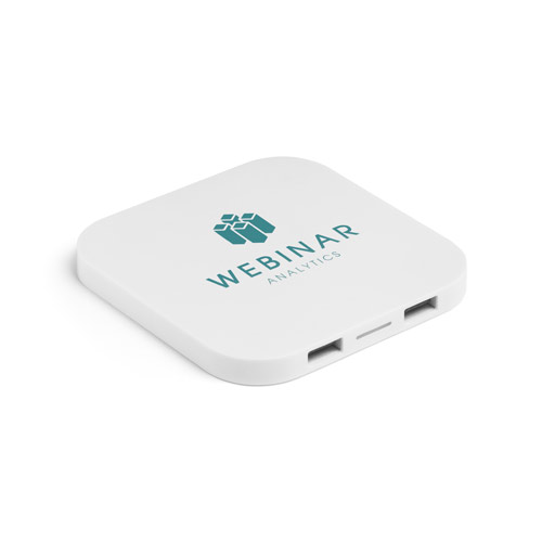Cargador inalámbrico blanco con dos puertos USB y logotipo de Webinar Analytics