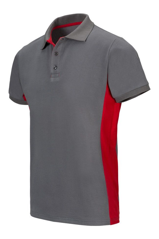 Polo de manga corta gris con paneles laterales rojos sobre fondo blanco.