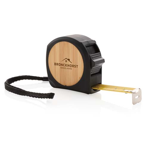 cinta métrica negra con frontal de madera de bambú y logotipo de Bronckhorst Makelaars