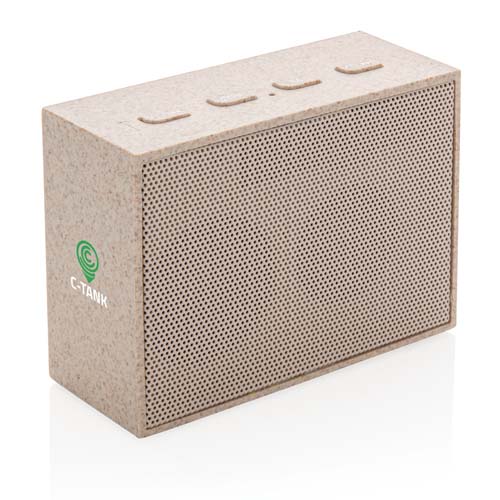 Altavoz portátil rectangular de material reciclado color beige con botones en la parte superior y logotipo C-TANK